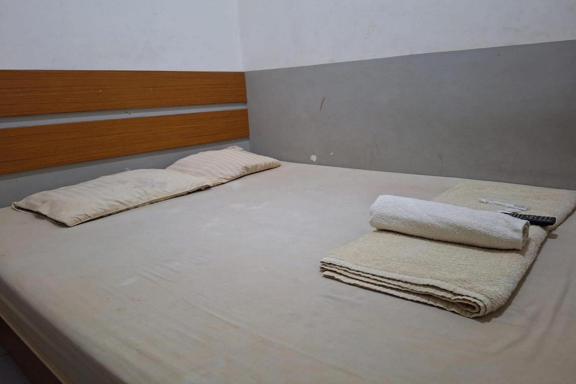 Oyo 93584 Rukotel South Tangerang Zewnętrze zdjęcie