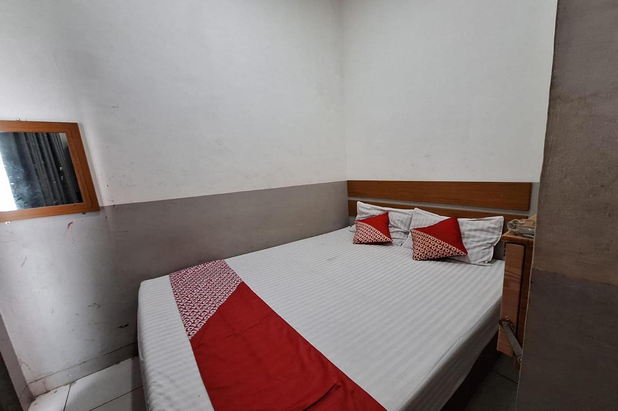 Oyo 93584 Rukotel South Tangerang Zewnętrze zdjęcie